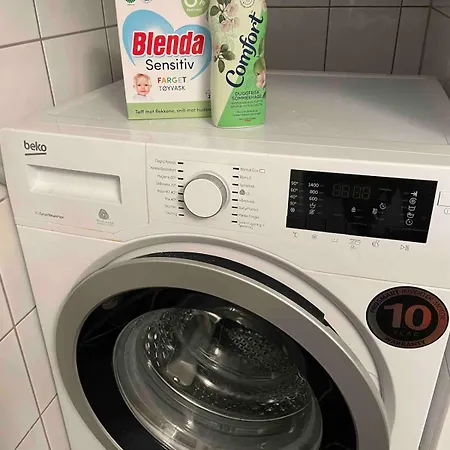 Appartamento 2 Bedroom Sleeps 4 *