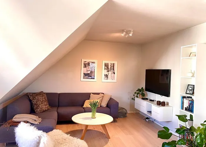 Apartment 2 Bedroom Sleeps 4