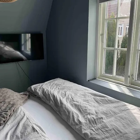 Daire 2 Bedroom Sleeps 4